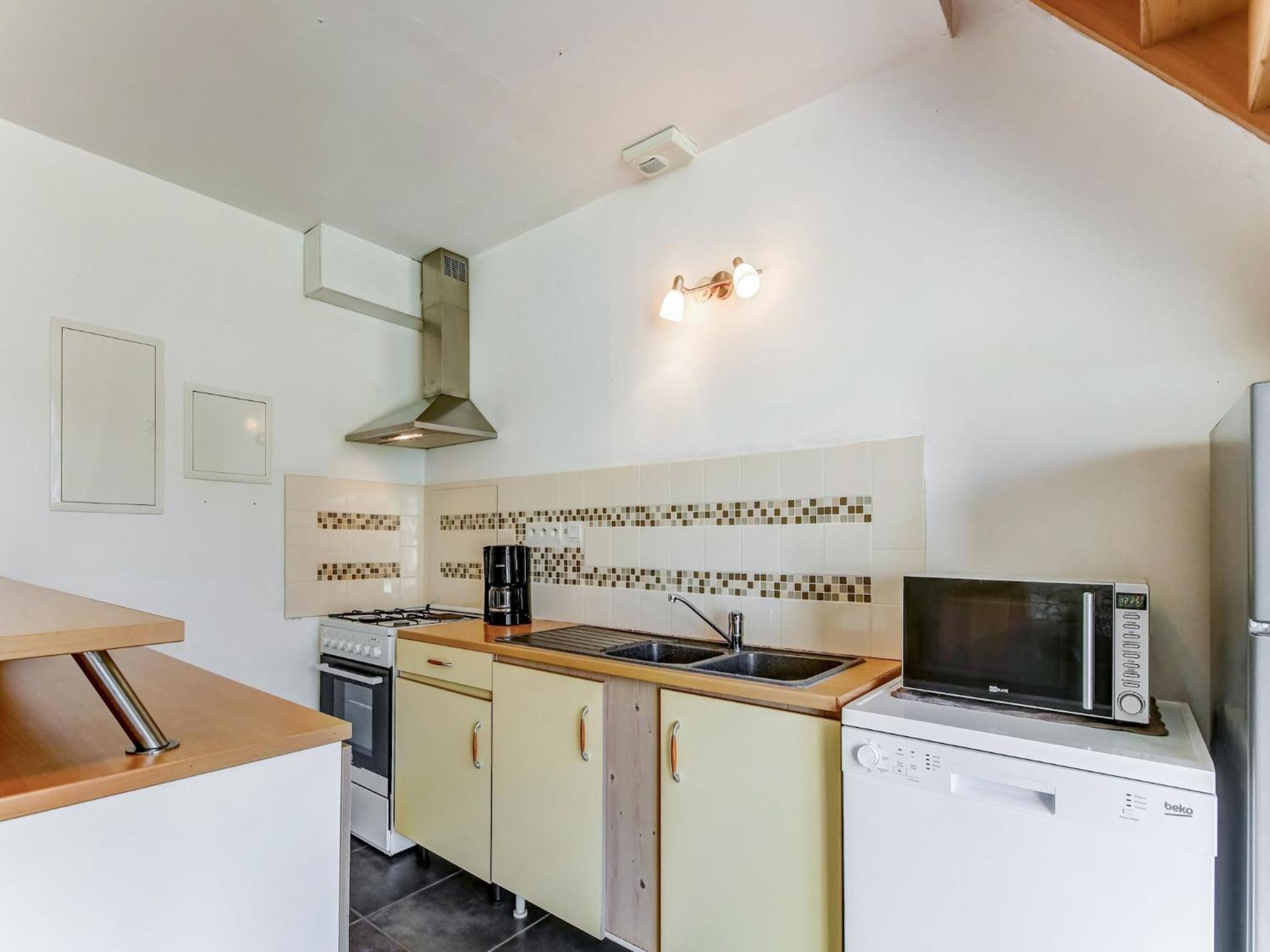 Holiday Home With Garden In Brainville Exterior photo